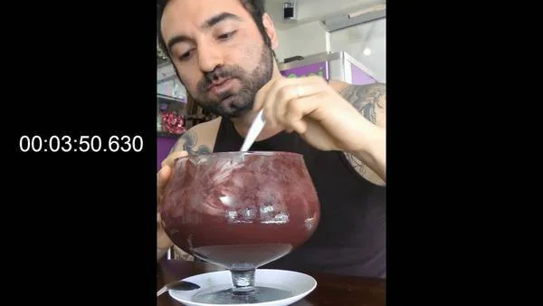 Reto tomar 2,5 litros açaí